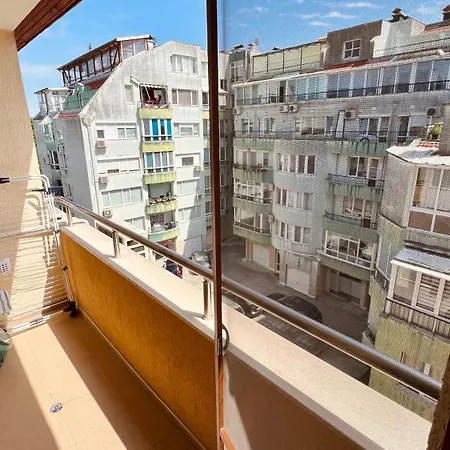 Roza Varna