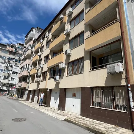 Roza Apartment