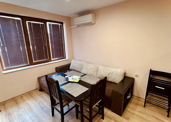 Apartamento Roza Varna